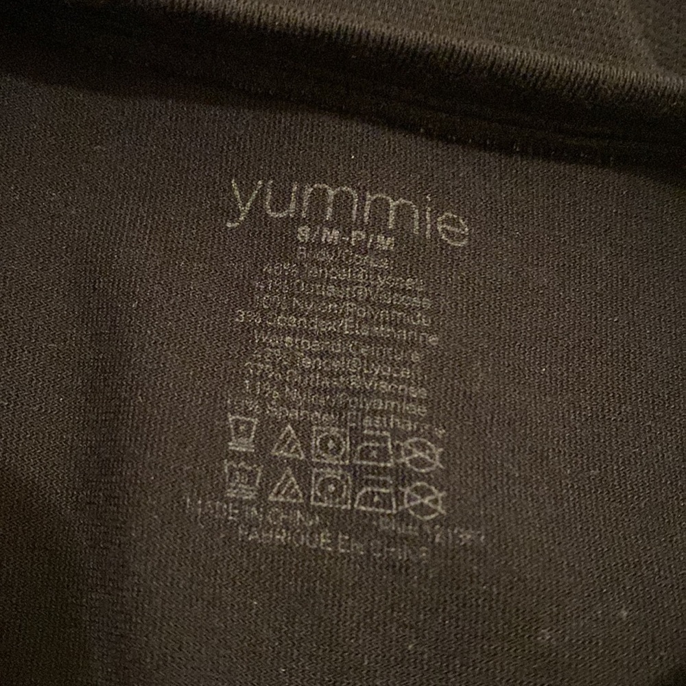 YUMMIE SEAMLESS SHAPING THING BLACK BODYSUIT. Size S - Picture 7 of 9
